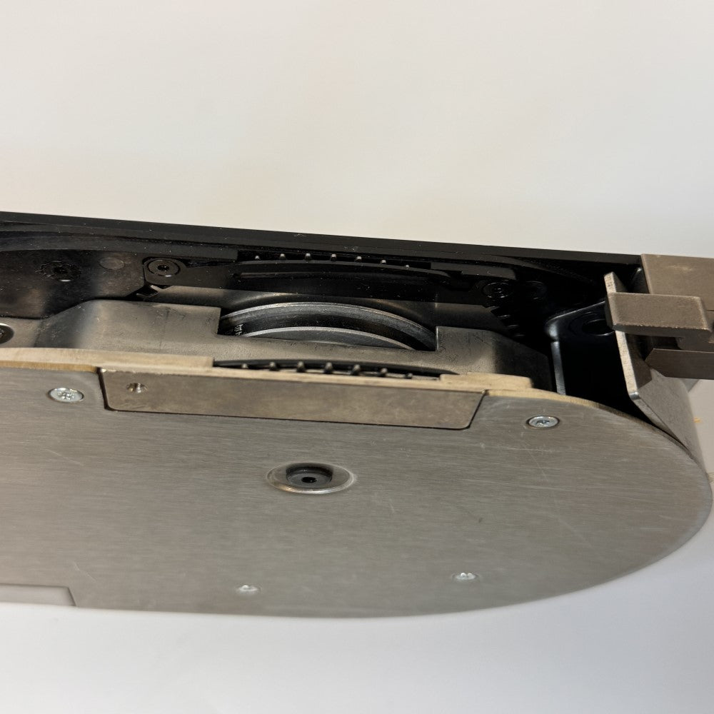 Universal Instruments 32mm High Performance (Gold) Spliceable Tape Feeder - 50935103