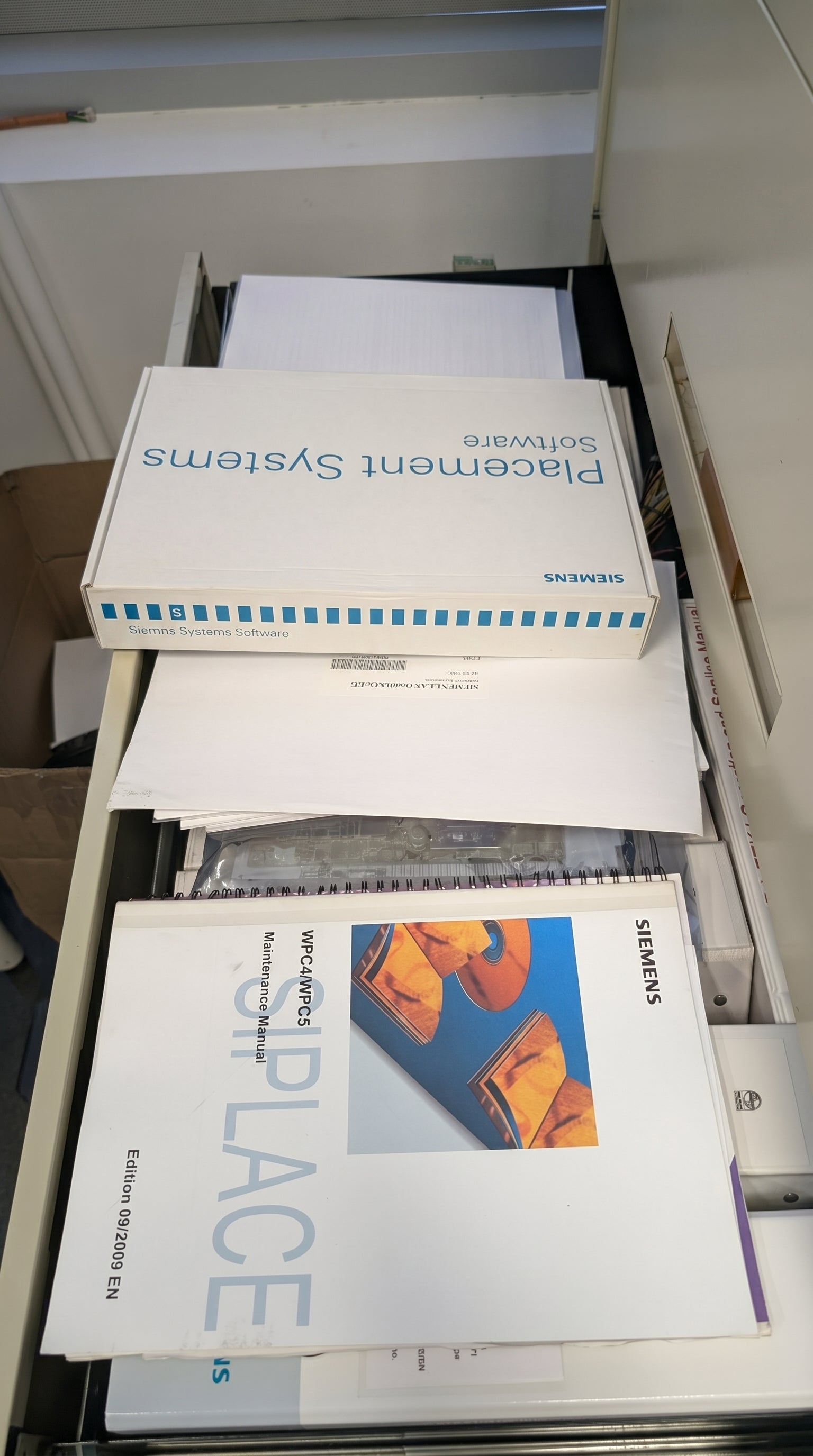 Siemens SIPLACE D2 Pick & Place Machine (2009)