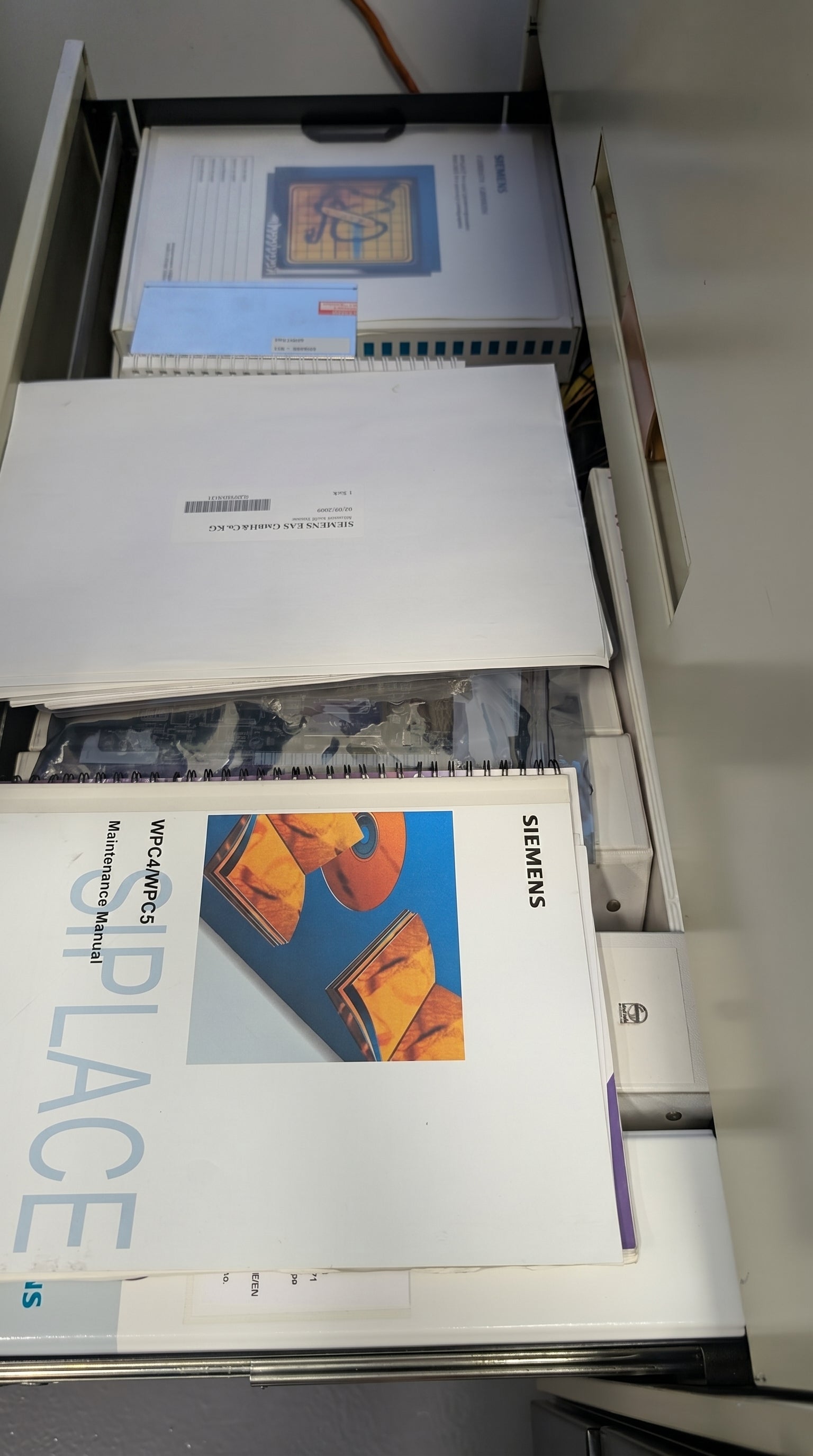 Siemens SIPLACE D2 Pick & Place Machine (2009)