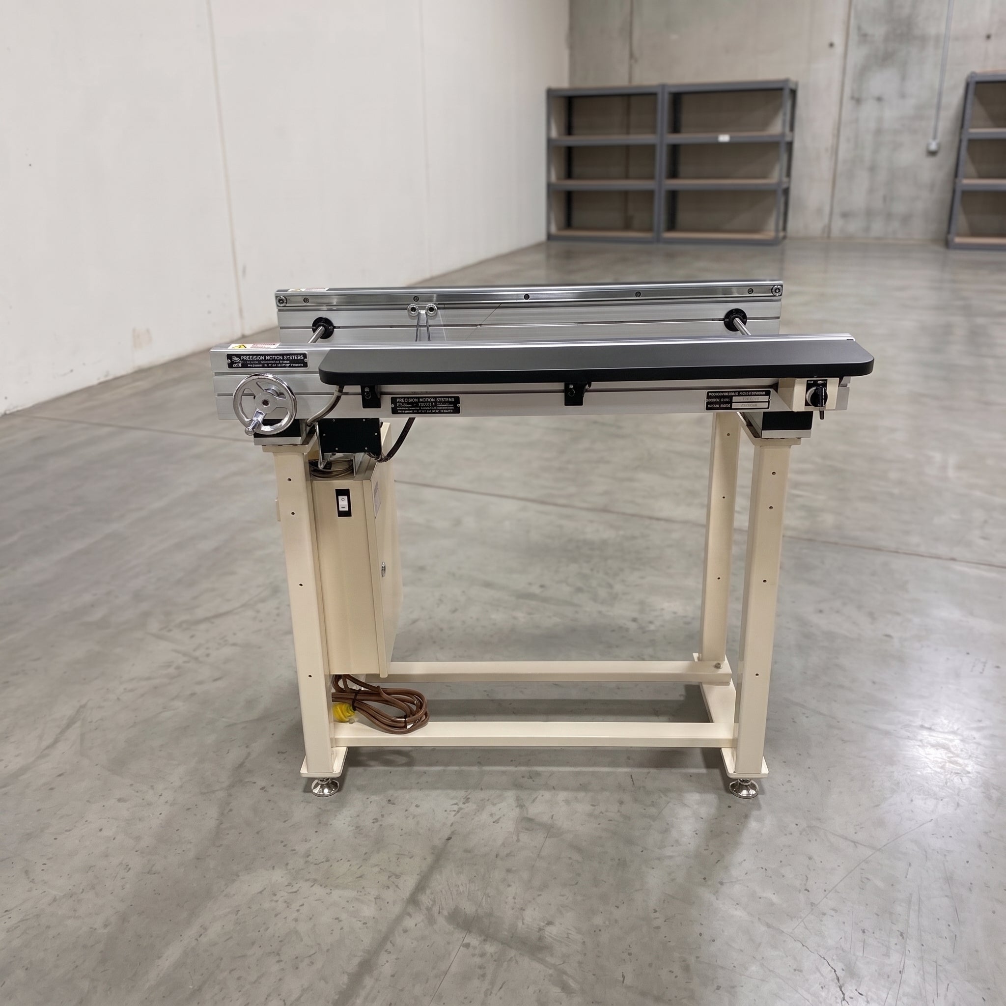 Conveyor Technologies 1 Meter Edgebelt Inspection Conveyor