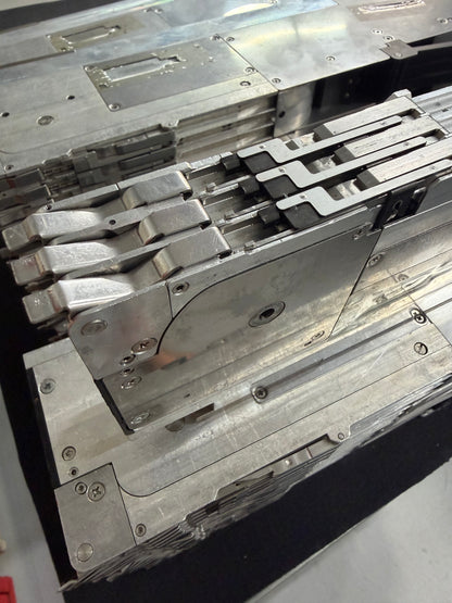 Siemens / ASM SL Triple Track Silver EA 00141098-07 3×8 mm Lane Feeder
