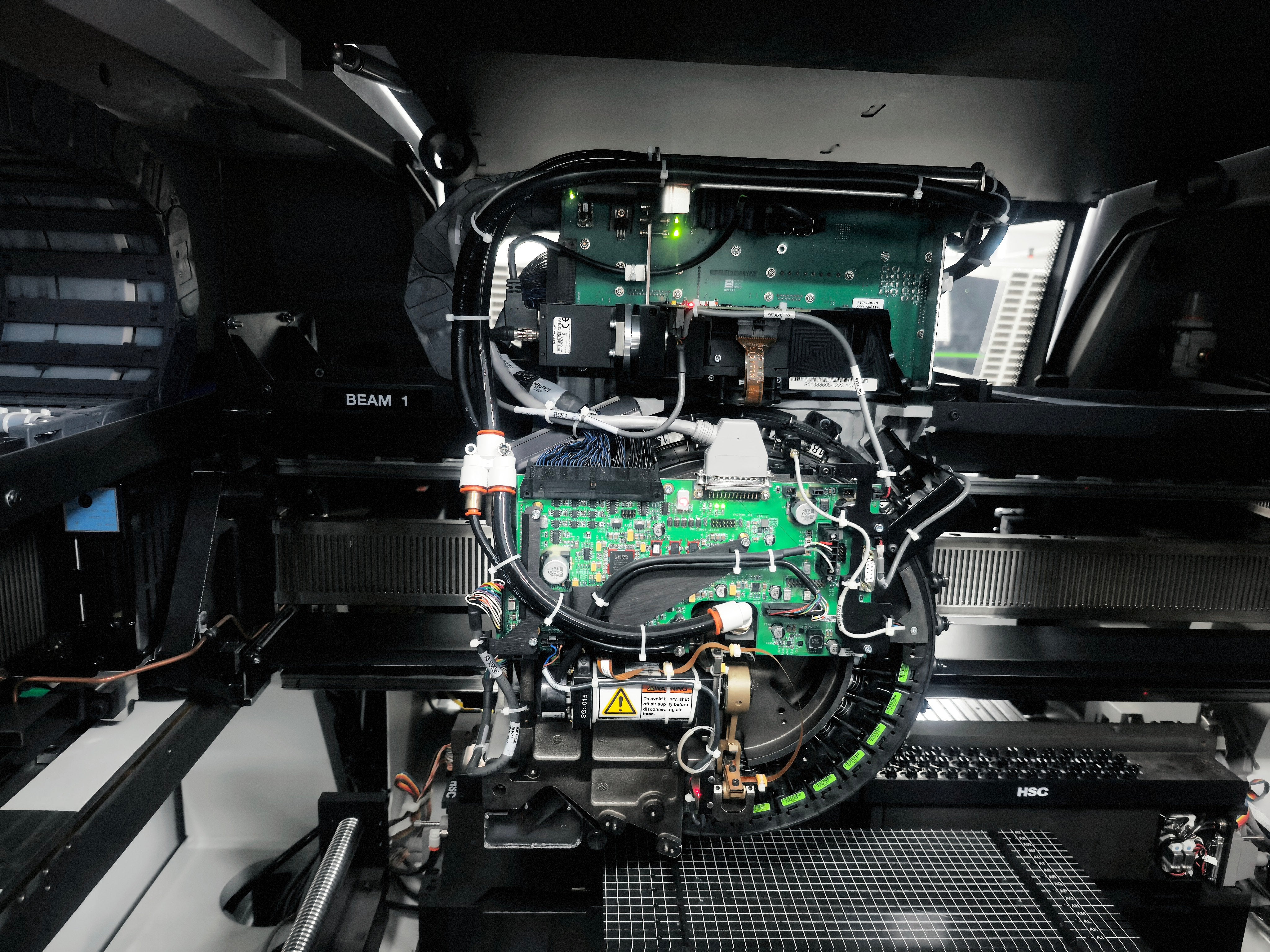 2016 Universal FUZION2-37 Dual Beam Large Component Placer