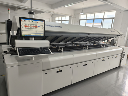 Vitronics Soltec XPM820 Reflow Oven — Lead-Free | 10-Zone | 2015